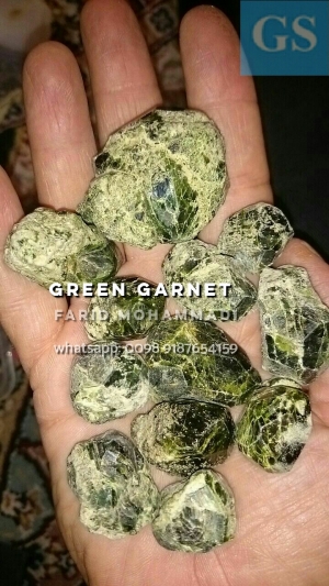 گارنت سبز